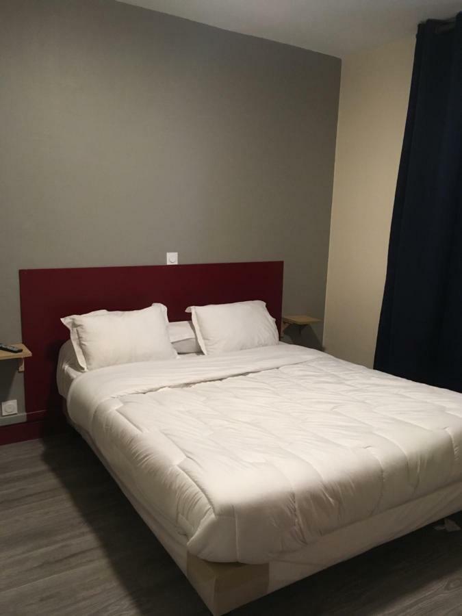 Hotel De Strasbourg Aulnay-sous-Bois Eksteriør bilde
